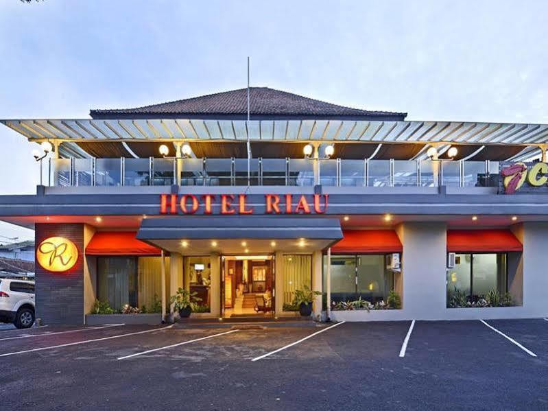 Hotel Riau Bandung Exteriér fotografie
